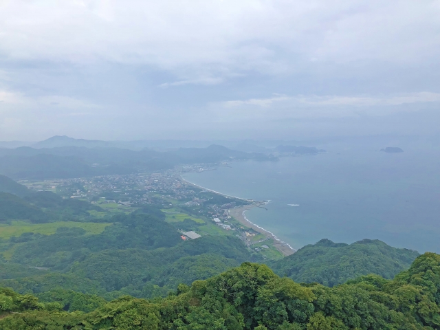 雨の鋸山展望台からの眺め