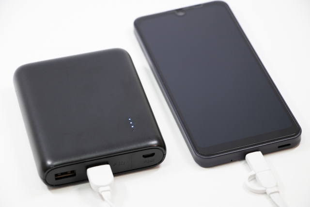 ポータブルバッテリー